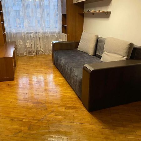 Apartment Next To Metro Station Pechersk Kiev Exterior foto